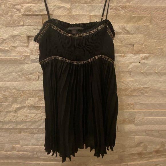 EXPRESS DESIGN STUDIO - Ruffled Silk Top - Size: XS - Picture 4 of 6